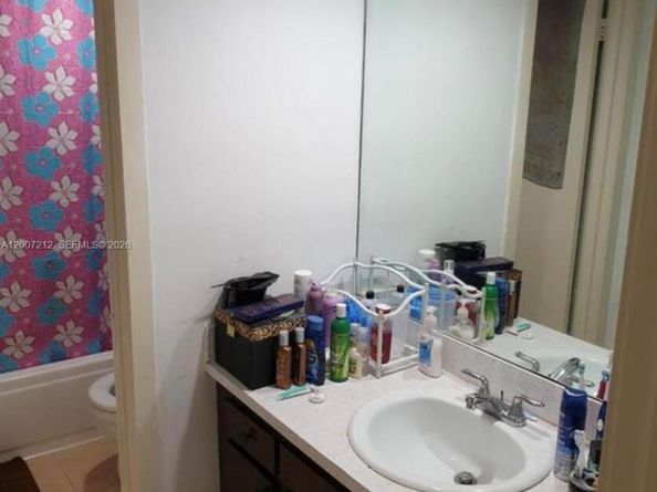 10500 SW 108th Ave B211, Miami FL 33176