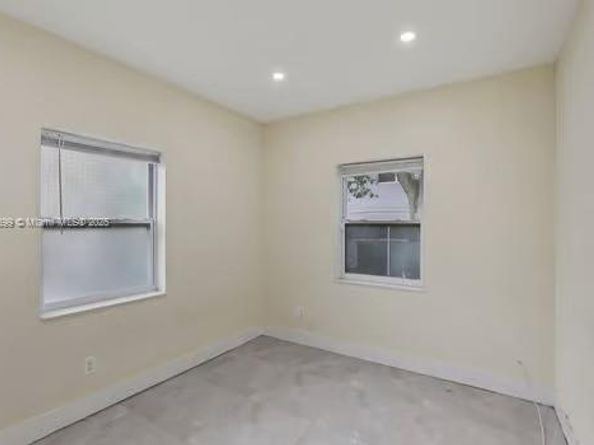 666 NE 62nd St, Miami FL 33138