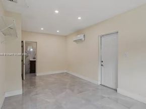 666 NE 62nd St, Miami FL 33138