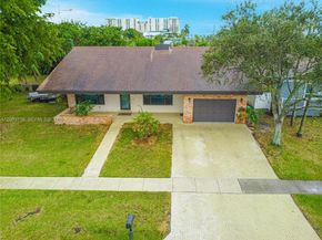 614 NE 3rd St, Dania Beach FL 33004