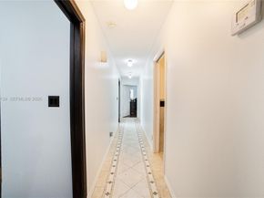 614 NE 3rd St, Dania Beach FL 33004