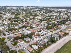 745 NW 3rd Ct, Hallandale Beach FL 33009