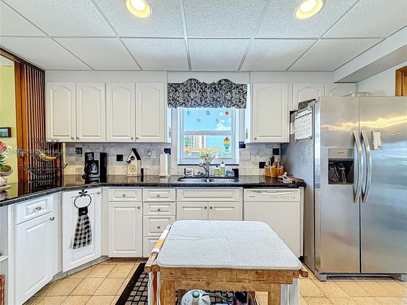 3209 S Ocean Dr 6O, Hallandale Beach FL 33009