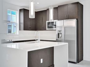 63 NW 4th Ave, Delray Beach FL 33444