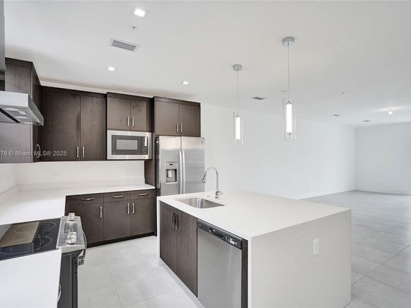 63 NW 4th Ave, Delray Beach FL 33444