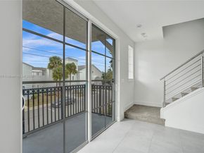 63 NW 4th Ave, Delray Beach FL 33444
