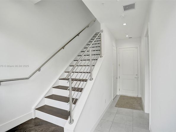 63 NW 4th Ave, Delray Beach FL 33444