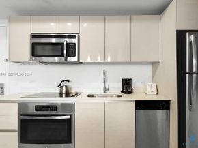 2602 E Hallandale Beach Blvd R2006, Hallandale Beach FL 33009