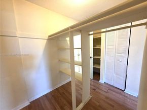 2800 NW 56th Ave E304, Lauderhill FL 33313