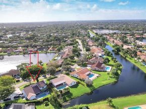 1055 NW 99th Ave, Plantation FL 33322