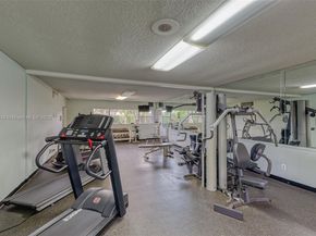 801 S Federal Hwy 102, Pompano Beach FL 33062