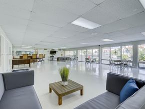 801 S Federal Hwy 102, Pompano Beach FL 33062