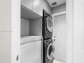 5869 NW 112th Ct, Doral FL 33178