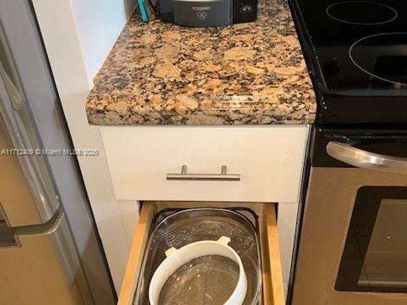 311 S Hollybrook Dr 202, Pembroke Pines FL 33025