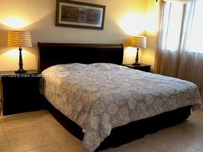 311 S Hollybrook Dr 202, Pembroke Pines FL 33025