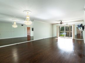 1100 SW 130th Ave 304H, Pembroke Pines FL 33027