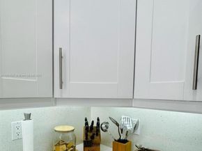 18336 NW 6th St, Pembroke Pines FL 33029