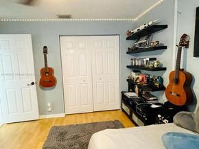 18336 NW 6th St, Pembroke Pines FL 33029