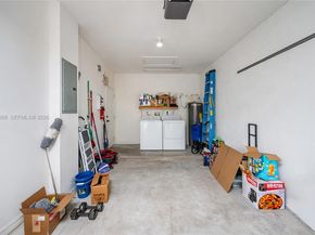 1212 NE 32nd Ter, Homestead FL 33033