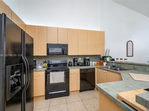 1212 NE 32nd Ter, Homestead FL 33033