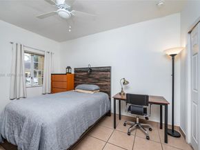 1212 NE 32nd Ter, Homestead FL 33033