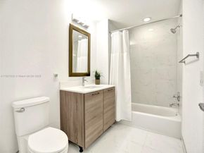 16385 Biscayne Blvd 403, North Miami Beach FL 33160