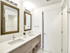 16385 Biscayne Blvd 403, North Miami Beach FL 33160