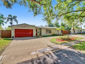 470 NW 46th Ave, Plantation FL 33317