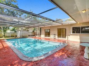 470 NW 46th Ave, Plantation FL 33317