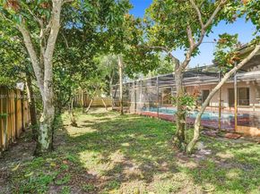470 NW 46th Ave, Plantation FL 33317