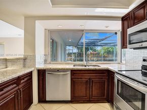 470 NW 46th Ave, Plantation FL 33317