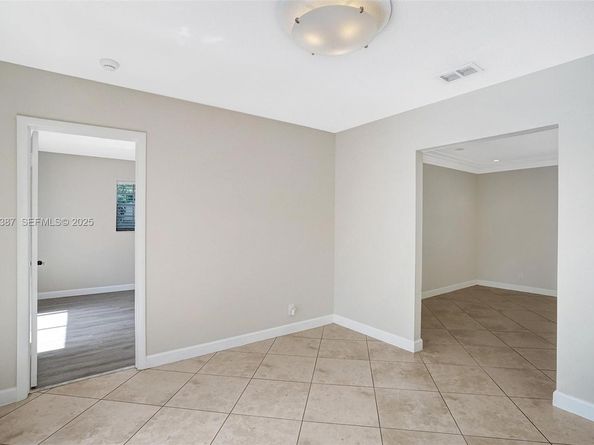 470 NW 46th Ave, Plantation FL 33317