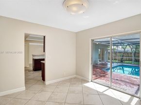 470 NW 46th Ave, Plantation FL 33317