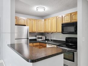 15520 SW 80th St B301, Miami FL 33193