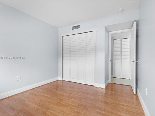 15520 SW 80th St B301, Miami FL 33193
