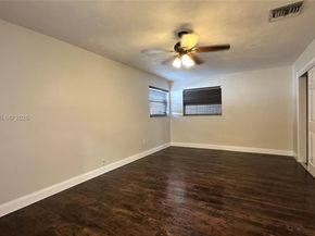 8450 NW 26th St, Sunrise FL 33322