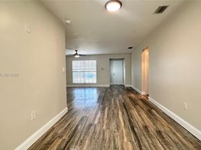 8450 NW 26th St, Sunrise FL 33322