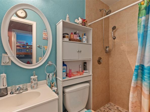 Undisclosed Address #A11896917, Miami Gardens FL 33054