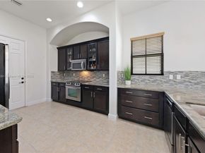 2691 NW 83rd Ter, Cooper City FL 33024