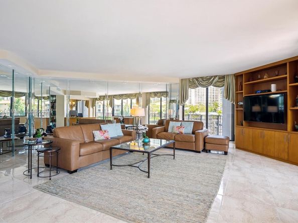 300 Three Islands Blvd 601, Hallandale Beach FL 33009
