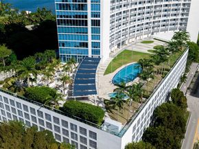 601 NE 36th St 1101, Miami FL 33137