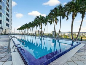 601 NE 36th St 1101, Miami FL 33137