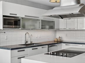 601 NE 36th St 1101, Miami FL 33137