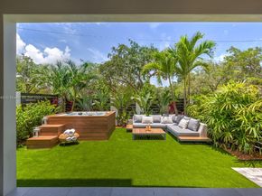 1516 SE 1st St, Fort Lauderdale FL 33301