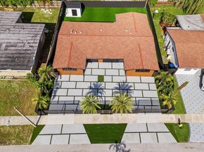 19511 NE 18th Pl, Miami FL 33179