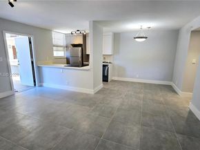 1811 Jefferson St 202, Hollywood FL 33020