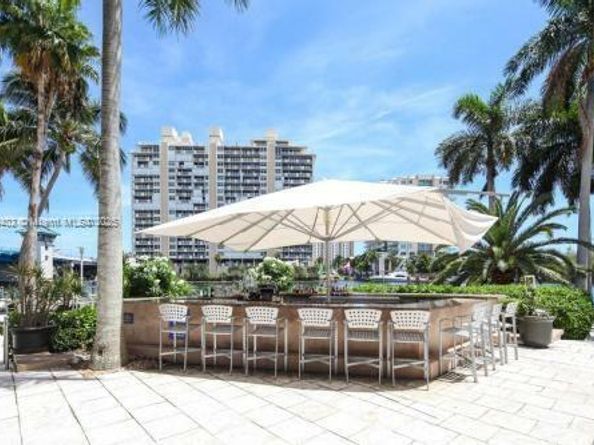 Undisclosed Address #A11726402, Fort Lauderdale FL 33304