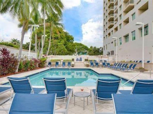 Undisclosed Address #A11726402, Fort Lauderdale FL 33304
