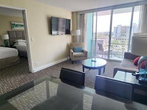 Undisclosed Address #A11726402, Fort Lauderdale FL 33304