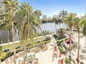 Undisclosed Address #A11726402, Fort Lauderdale FL 33304